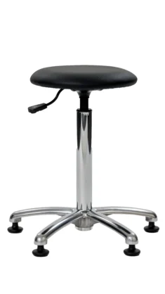 Taboret pacjenta T-P MDT z okrągłym czarnym siedziskiem, chromowaną podstawą na stałych stopkach i regulacją wysokości.